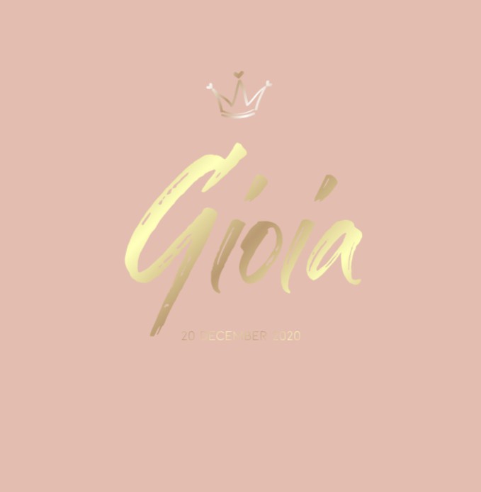 Lief geboortekaartje in zacht roze met goudfolie kroontje