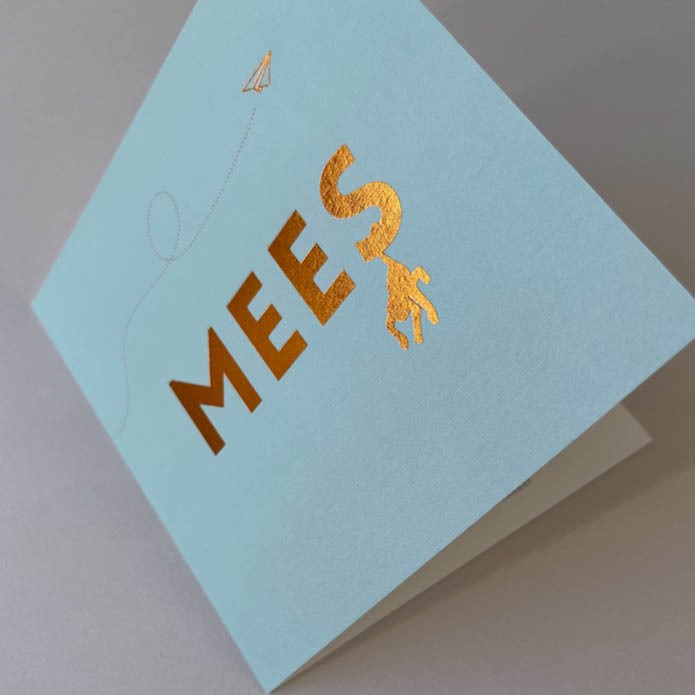 Uniek geboortekaartje goudfolie jongen Mees
