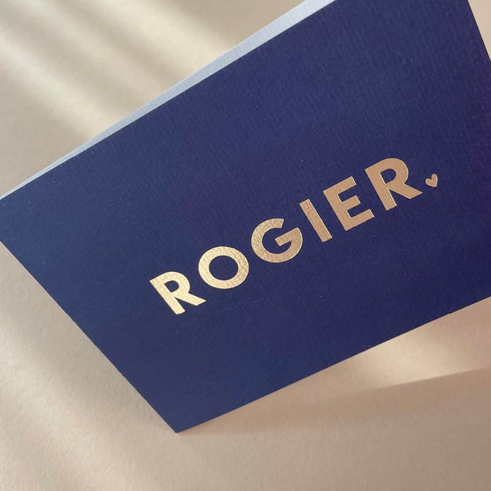 Chique geboortekaartje donkerblauw met gouden naam