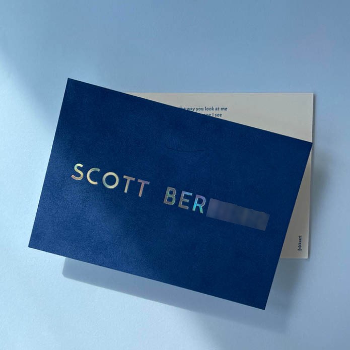 Stoer geboortekaartje op écht velours