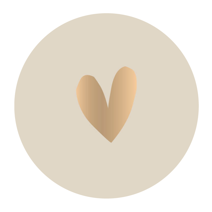 Sluitsticker beige, gouden hartje
